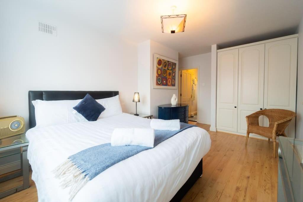 The Haven Dingle, Self Catering Accommodation 外观 照片