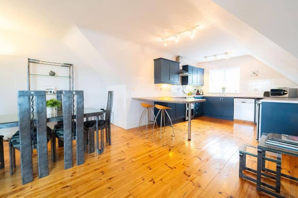 The Haven Dingle, Self Catering Accommodation 外观 照片